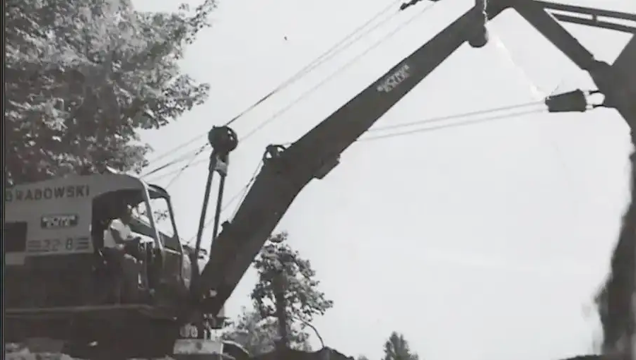 Early GRABOWSKI cable shovel — boom extended, machine name lettered on the side.